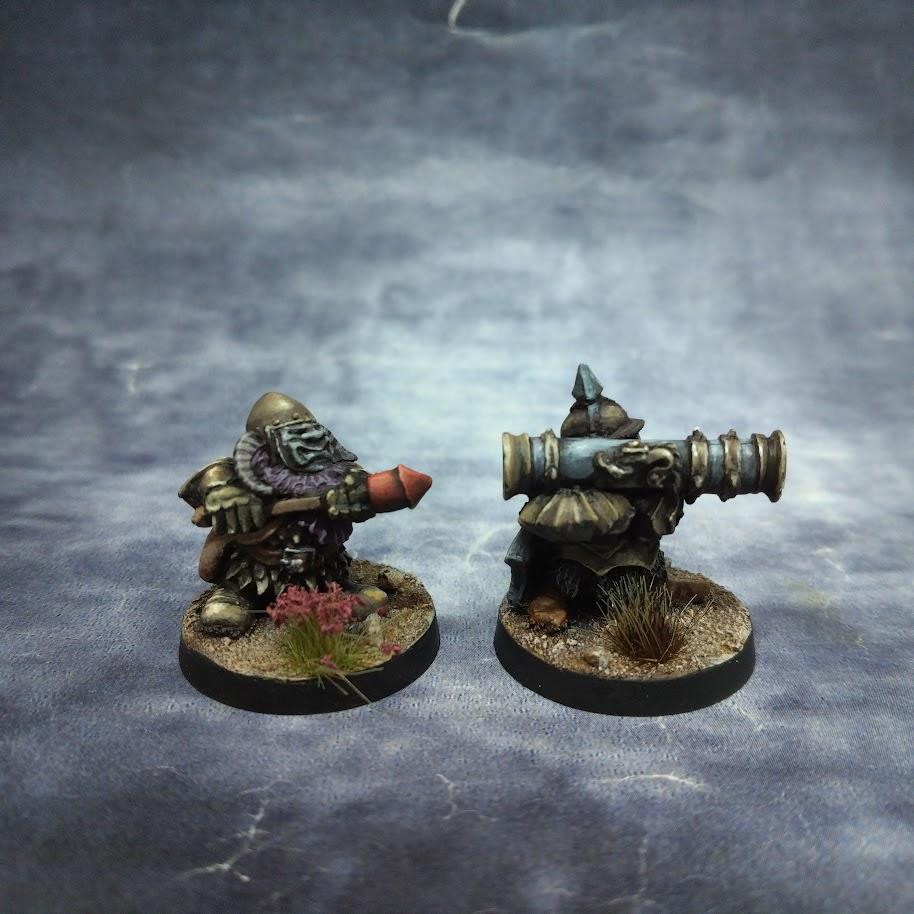 Games Workshop Warhammer Chaos Dwarves Dwarf Axe MM90 MM90/5d